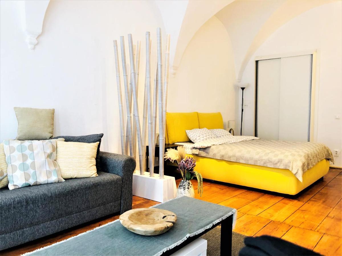 Arcade Apartment Сібіу Екстер'єр фото